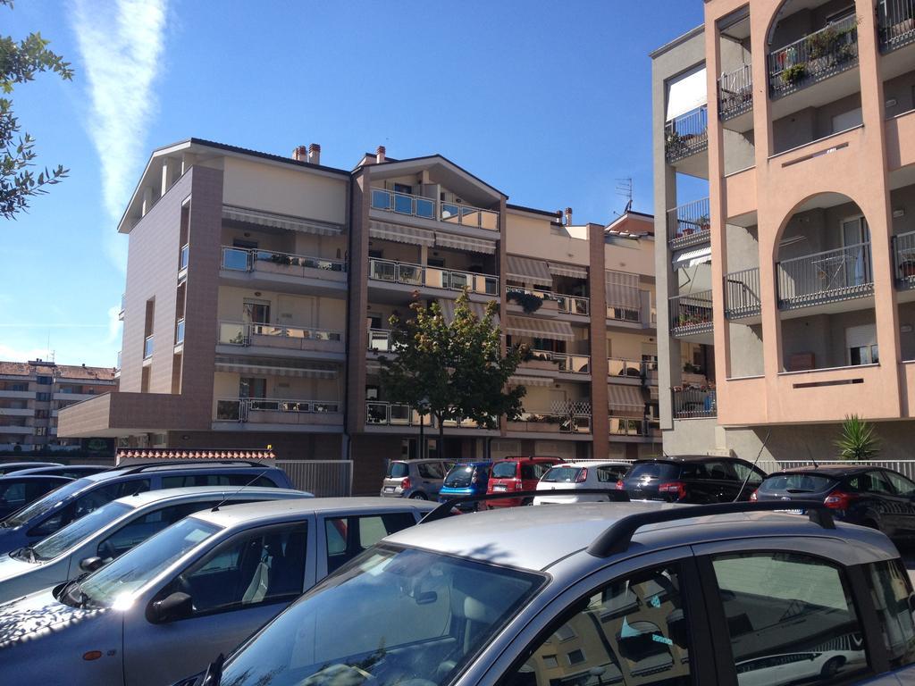 דירות Montesilvano Marina Residenza D'Agnese מראה חיצוני תמונה