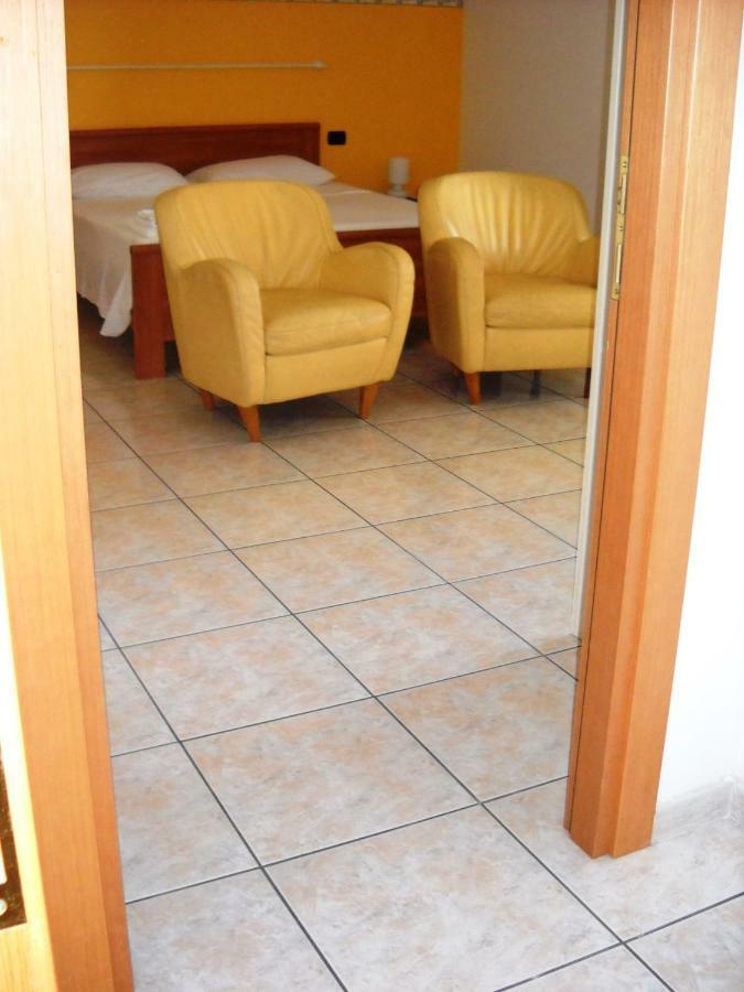 דירות Montesilvano Marina Residenza D'Agnese מראה חיצוני תמונה